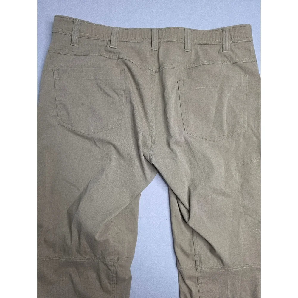 Under Armour Storm Pants Men's 40x32 Khaki Ripstop Straight Leg Hiking Outdoor